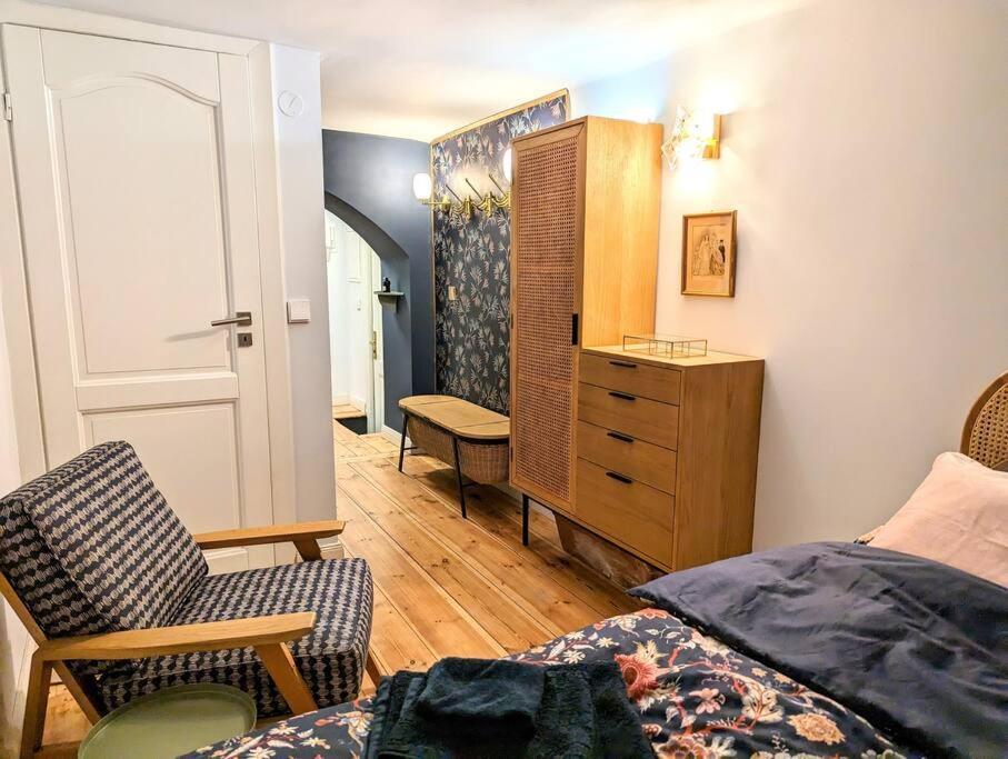 Feines In Der Mitte Apartment *